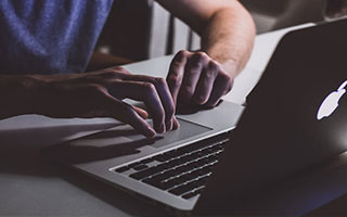 转会动态即时滚动：阿森纳锁定法甲新星，切尔西就迪萨西离队展开谈判